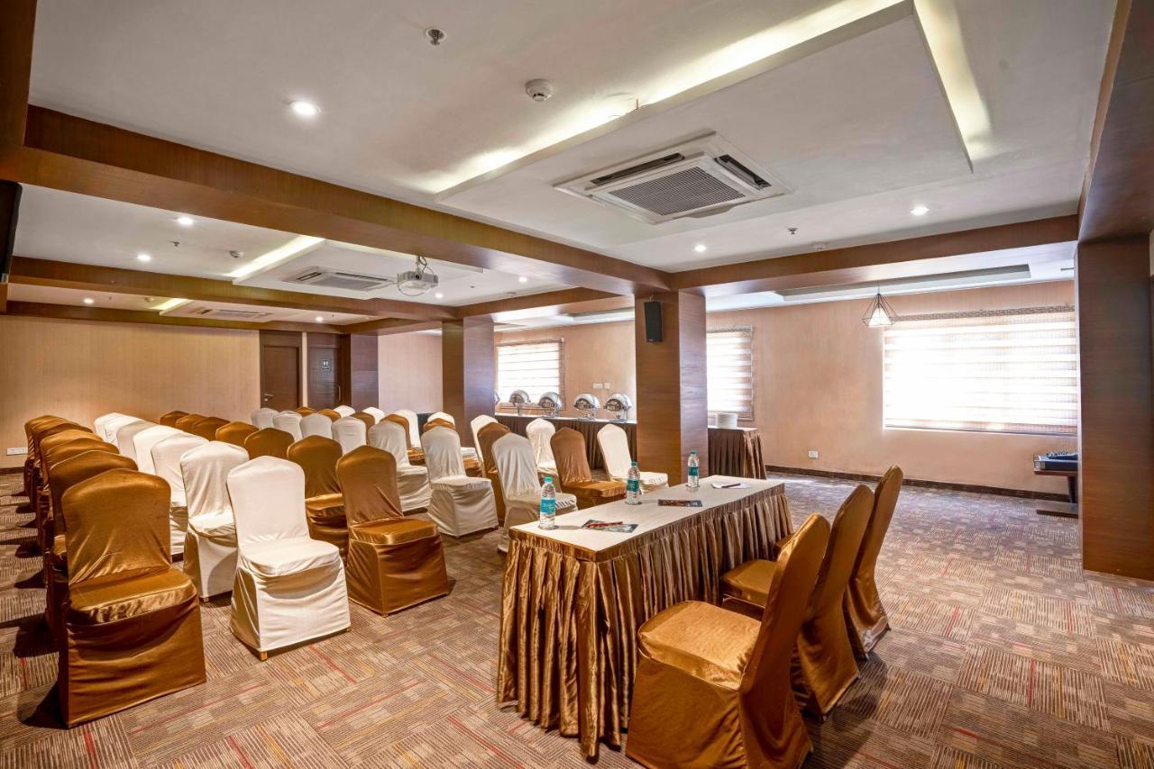 Hotel The Belstead Chennai Esterno foto