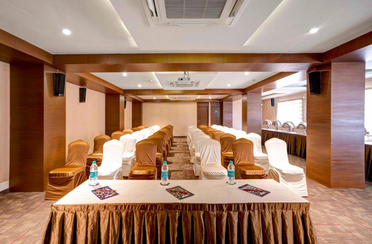 Hotel The Belstead Chennai Esterno foto