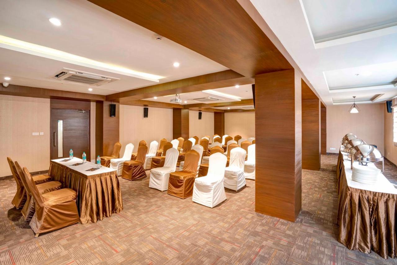 Hotel The Belstead Chennai Esterno foto